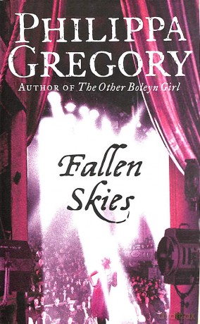 Fallen Skies - Philippa Gregory [KSIĄŻKA]