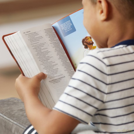 ICB, Holy Bible, Leathersoft, Purple: International Children's Bible [KSIĄŻKA]