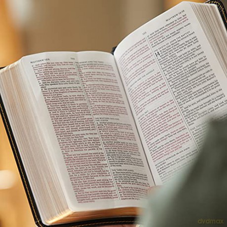 KJV, Value Thinline Bible, Compact, Leathersoft, Brown, Red Letter, Comfort Print: Holy Bible, King James Version [KSIĄŻKA]