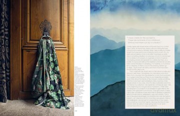 Pierre Frey: Textiles, Wallpapers, Carpets, and Furniture: A Family Legacy of Passion and Creativity - Alain Stella [KSIĄŻKA]