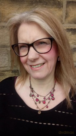 The Blood Promise: A brand-new gripping Scottish police procedural series for 2024 for crime and thriller fans!: Book 1 (The Solanki and McQueen Crime Series) - Liz Mistry [KSIĄŻKA]