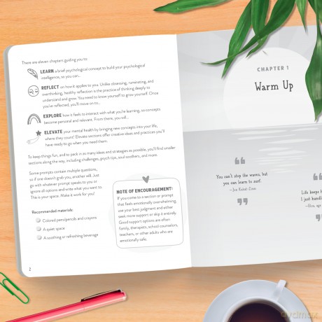 The Teen Girl's Survival Journal: Your Space to Learn, Reflect, Explore, and Take Charge of Your Mental Health (Instant Help Guided Journal for Teens) - Lucie Hemmen [KSIĄŻKA]