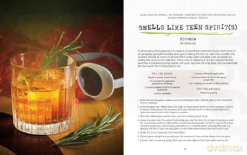 The Ultimate '90s Cocktail Playlist (Lyrics and Libations) - Henry Barajas [KSIĄŻKA]