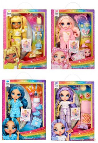 MGA Junior High PJ Party Fashion Dolls p4 120360 mix