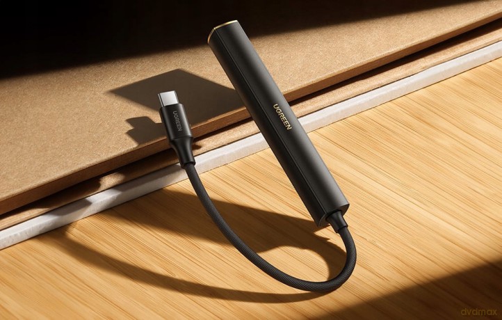 Wzmacniacz słuchawkowy DAC Ugreen CM545 ze złącza USB-C do mini jack 3.5 mm - czarny