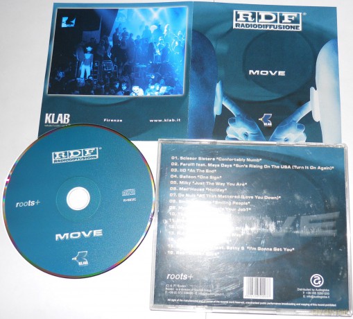 Move [CD]