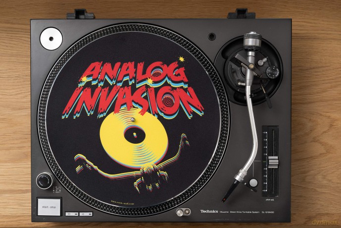 Music Protection: Slipmat - Analog - Rock On Wall [CD]