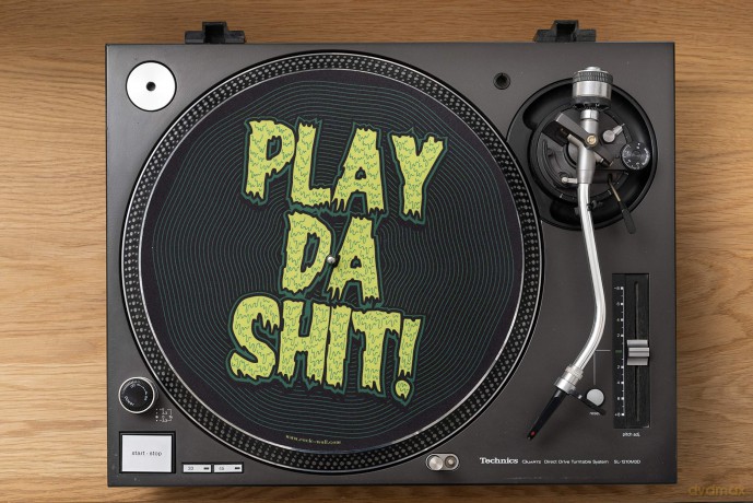 Music Protection: Slipmat - Play - Rock On Wall [CD]