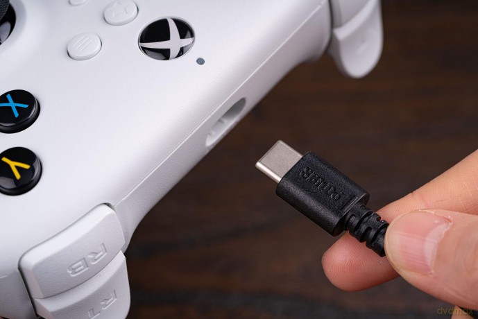 8bitdo Ultimate Wired Controller for Xbox Series One PC Pad przewodowy USB