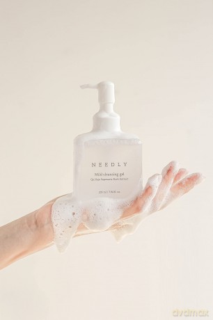 (NEEDLY) Mild Cleansing Gel 235ml