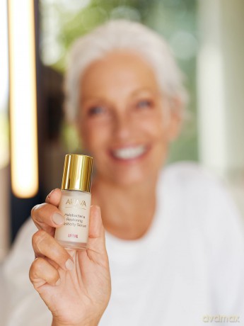AHAVA Halobacteria Restoring Elasticity - Glättendes Gesichtsserum für strahlende Haut - 30ml