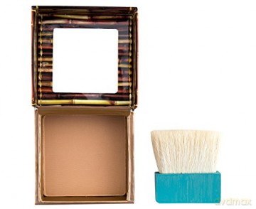 Benefit Hoola Lite fein gemahlener, mattierender Bronzer