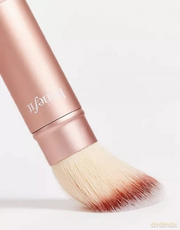 Benefit Multitasking Cheek Brush