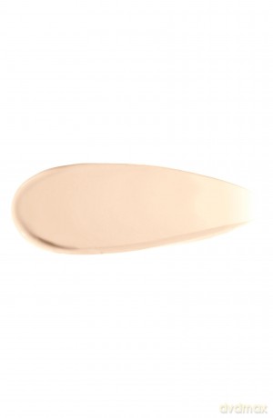 Bobbi Brown Feuchtigkeitsspendende Hautfarbe, angereichert mit Vitaminen SPF 15 mit Hyaluronsäure Fiera 1