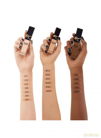 Cream corrector All Hours Precise Angles Concealer 15 ml - Shade: LW1
