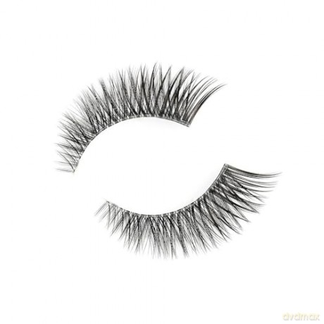 False eyelashes Deceive Sinful Lashes