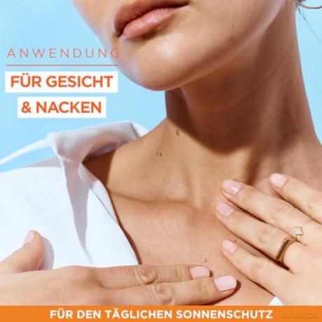 Garnier UV-Sonnenschutzfluid gegen dunkle Flecken, Sehr hoher Sonnenschutz mit LSF 50+, Unsichtbares Finish, Ambre Solaire Super UV Vitamin C Daily Fluid, 1 x 40 ml