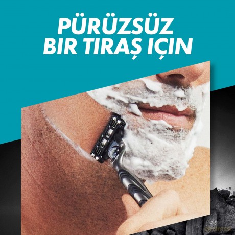 Gillette Mach3 Charcoal Ersatzklingen für Herrenrasierer Rasierer mit 3 Klingen, 8 Ersatzklingen, Klingen härter als Stahl