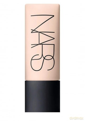 Grundierung der Marke Nars ideal für Damen