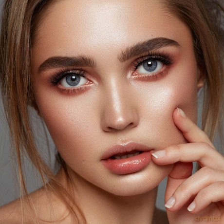 KISS Magnetische Wimpern, Tempt, 1 Paar synthetische falsche Wimpern mit 5 Doppelstärken-Magneten Schwarz
