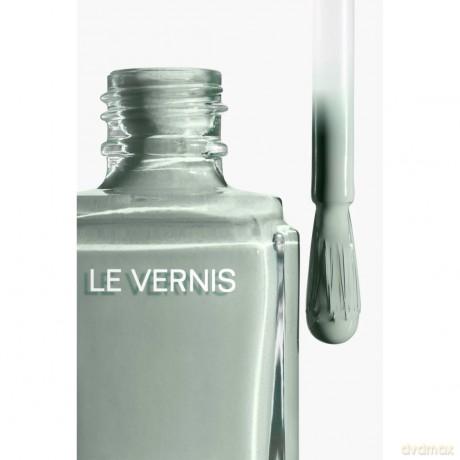 Le Vernis Nail Colour 131 CAVALIER SEUL