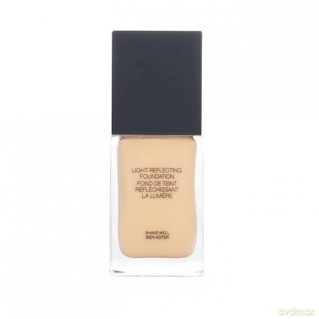 LIGHT REFLECTING FOUNDATION - Shade: Fiji