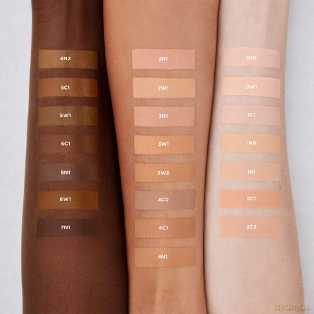 Liquid corrector Real Flawless Concealer 5.4 ml - Shade: 3N1