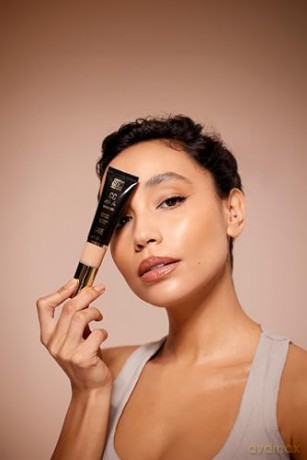 Liquid make-up CC Me In Foundation 32 ml - Shade: 04