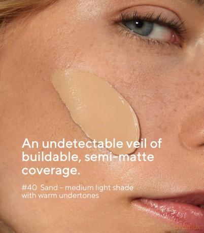 MÁDARA Organic Skincare | SKINONYM Semi-Matte Peptide Foundation, 40 SAND, 30ml - Gestärkt durch kollagenunterstützende Peptide, Semi-mattes Finish, Passt sich der Hautstruktur an.