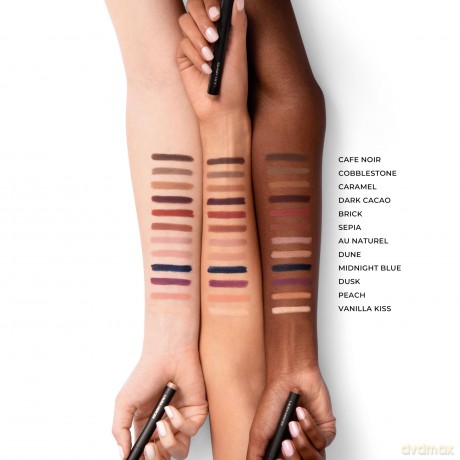 Matte eye shadows in a pencil Caviar Stick Eye Shadow Matte 1.64 g - Shade: Cobblestone