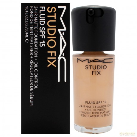 Matte make-up SPF 15 Studio Fix Fluid 30 ml - Shade: NC27