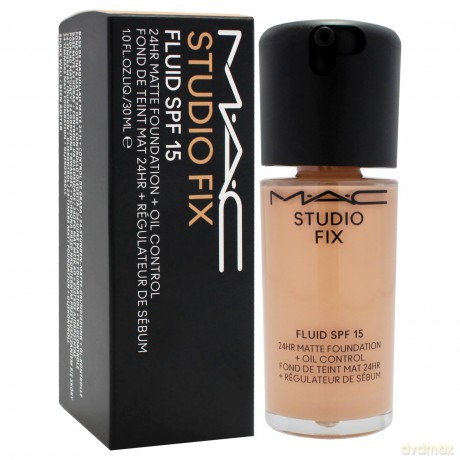 Matte make-up SPF 15 Studio Fix Fluid 30 ml - Shade: NW22