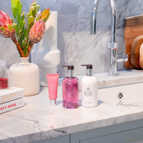 Molton Brown Fiery Pink Pepper Handlotion 300 ml