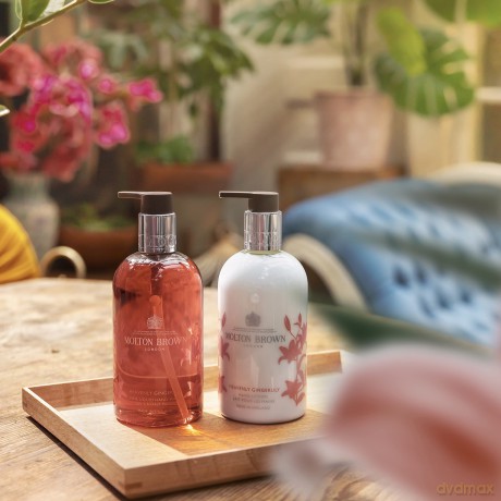 Molton Brown Limited Edition Heavenly Gingerlily feine flüssige Handseife