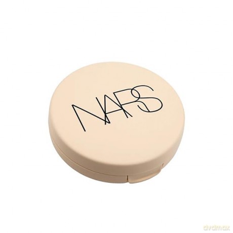 Nars Make-up Foundation ideal für Damen