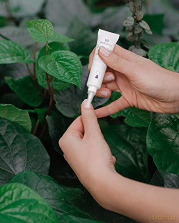 ORPHICA Serum für Nägel und Nagelhaut mit Stift, 15 ml | Professionelle Nagelhautpflege mit Pflegeöl, Arganöl, Vitamin A, E, B3 | Nagelstärker, Nagelaufbauserum | Nail Repair Conditioner | Nagelpflege