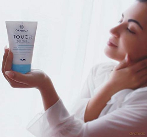 ORPHICA Touch Glättendes Handpeeling Moosbeere-Samen Sheabutter Mandelöl Avocadobutter Vitamine, Peeling gegen Rissige Hände, Feuchtigkeit-Scrub, Weiche Gepflegte Haut, Nagelpflege Handpflege 100ml