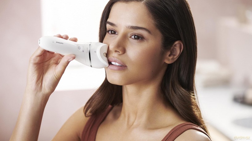 Philips Epilierer Series 8000, kabelloser Nass- und Trockenepilierer für Beine und Körper, Haarentfernungsgerät für Frauen, mit Schutzkappen für empfindliche Bereiche und Aufsätzen für optimalen Hautkontakt, Modell BRE700/00