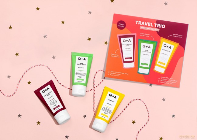 Q+A Reiseset Körperpflege Geschenkset, enthält Hyaluronsäure Körperwaschgel, AHA-Körperpeeling und Ceramid Körperlotion, je 50ml