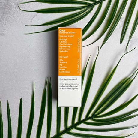 Q+A Super Food Gesichtsöl. Ein mit 100% natürlichen Inhaltsstoffen vollgepacktes Gesichtsöl, das Ihren Teint verbessert. 30 ml