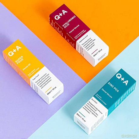 Q+A Super Food Gesichtsöl. Ein mit 100% natürlichen Inhaltsstoffen vollgepacktes Gesichtsöl, das Ihren Teint verbessert. 30 ml