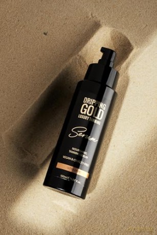 Self-tanning serum Ultra Dark Tanning Serum 150 ml