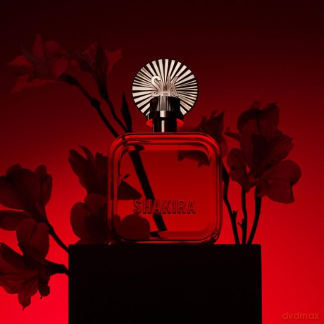 Shakira Perfumes - ROJO by Shakira Eau de Parfum für Damen - Langanhaltend - Kraftvoller, sinnlicher und charmanter Duft - Blumige, würzige und Bernsteinnoten - Ideal für tagsüber - 80 ml