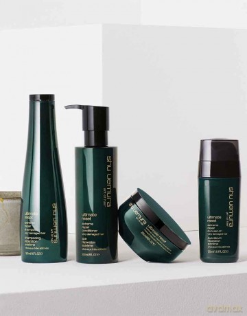 Shu Uemura, Ultimate Reset, Extreme Repair Conditioner, Für strapaziertes und strukturgeschädigtes Haar, Mit japanischem Reisextrakt, Reparatur der Haarfaser und Schutz vor Haarbruch, 250 ml