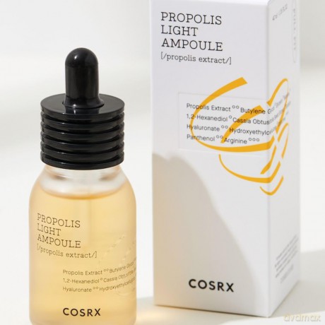 Skin serum against skin imperfections Full Fit Propolis Light Ampoule 30 ml