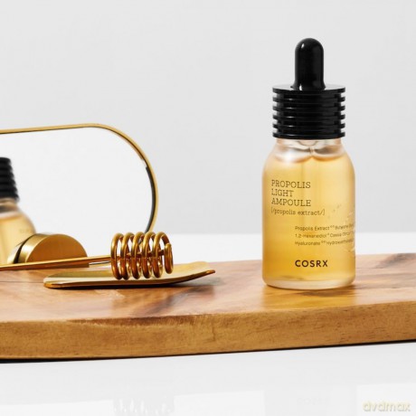 Skin serum against skin imperfections Full Fit Propolis Light Ampoule 30 ml