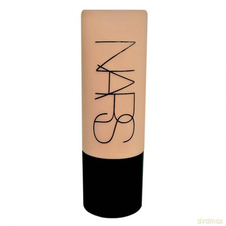 SOFT MATTE COMPLETE FOUNDATION - Shade: Patagonia