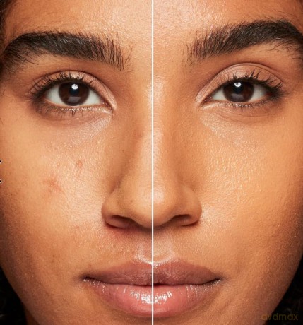 Toning cream Vitamin Enriched Skin Tint 50 ml - Shade: Golden 4