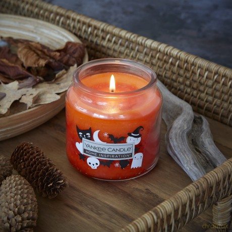 Yankee Candle Duftkerze, Home Inspiration, saisonaler perfekter Kürbis, mittlere Duftkerze im Glas, bis zu 75 Stunden Brenndauer