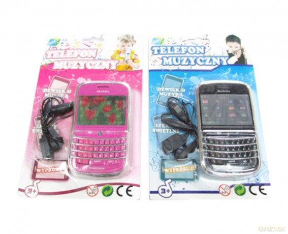 Telefon z zestawem